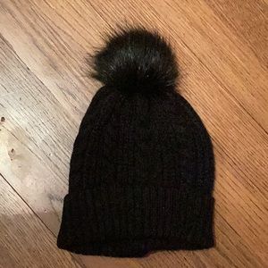 J Crew black hat with puff - new without tags